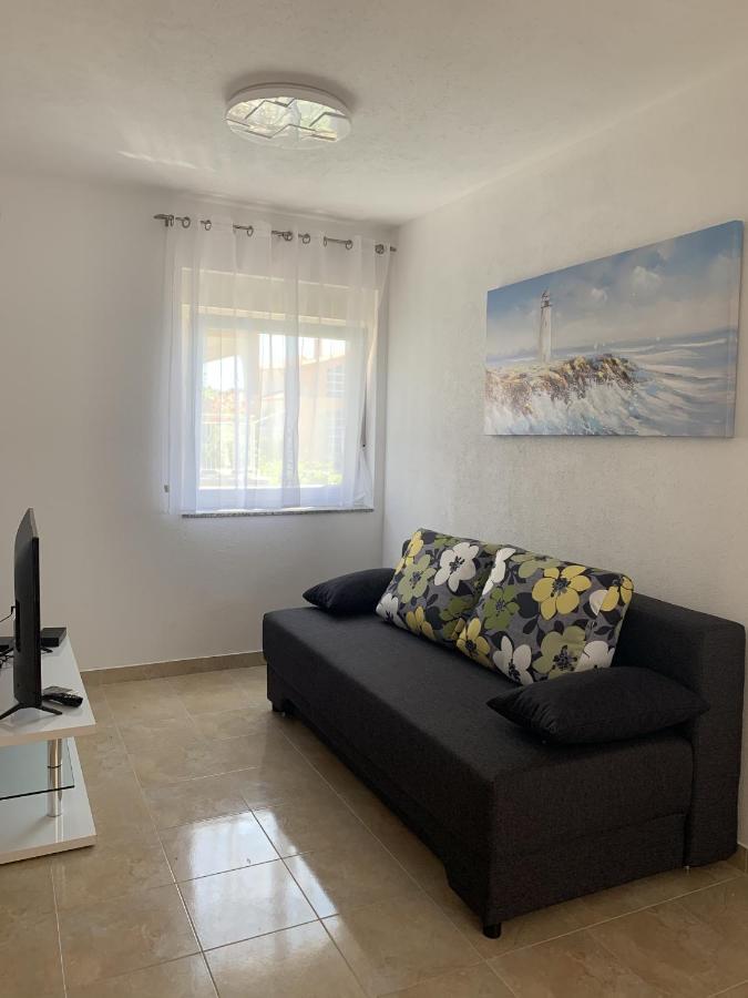 Apartmani Paula Vodice Exterior photo